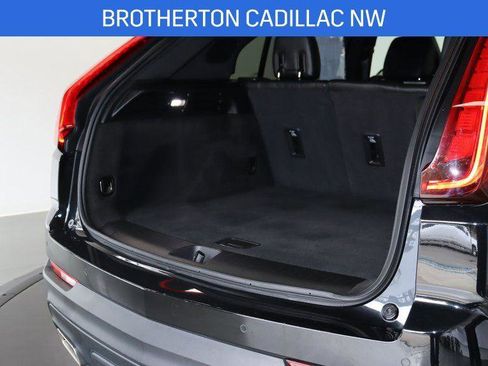 Certified 2023 Cadillac XT4 Luxury w/ Cold Weather Package image 27