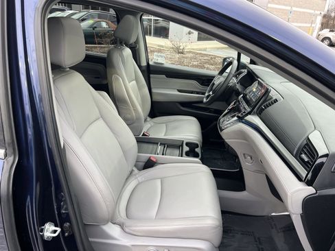 Used 2023 Honda Odyssey Touring image 28