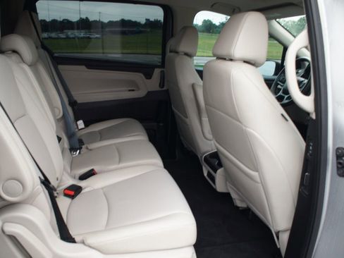 Used 2025 Honda Odyssey EX-L image 22