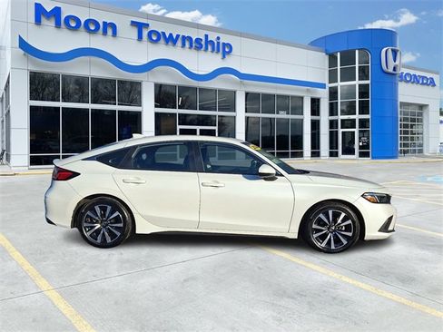 Used 2024 Honda Civic EX-L image 7