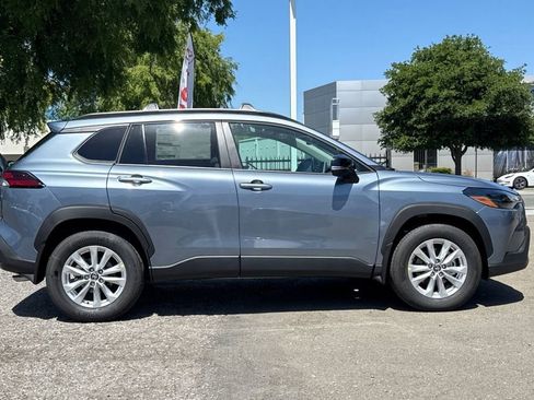 New 2026 Toyota Corolla Cross LE AWD/4WD image 4
