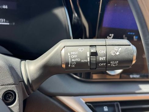 Used 2025 Lexus RX 350 Premium w/ Convenience Package AWD/4WD image 30