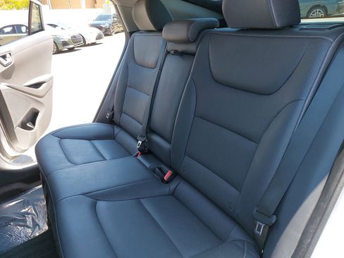 Used 2019 Hyundai Ioniq Limited FWD image 13