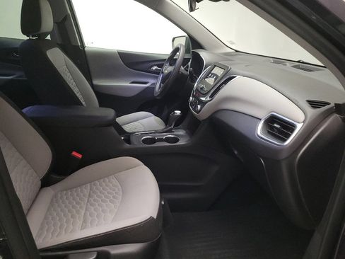 Used 2019 Chevrolet Equinox LS FWD image 21