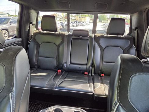 Used 2023 RAM 1500 Laramie AWD/4WD image 24