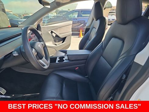 Used 2022 Tesla Model Y Performance AWD/4WD image 15