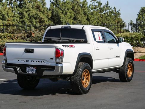 Used 2023 Toyota Tacoma TRD Off-Road w/ Black Out Package (TMS) AWD/4WD image 7