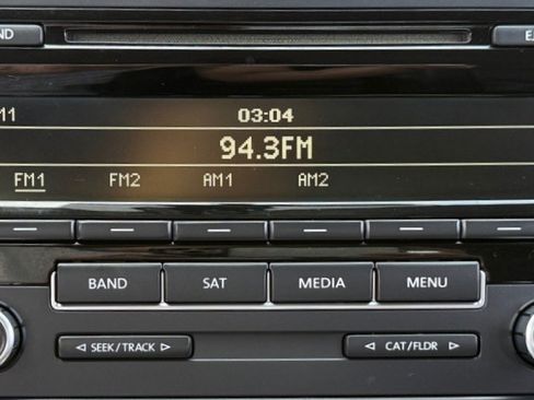 Used 2014 Volkswagen Jetta TDI FWD image 19