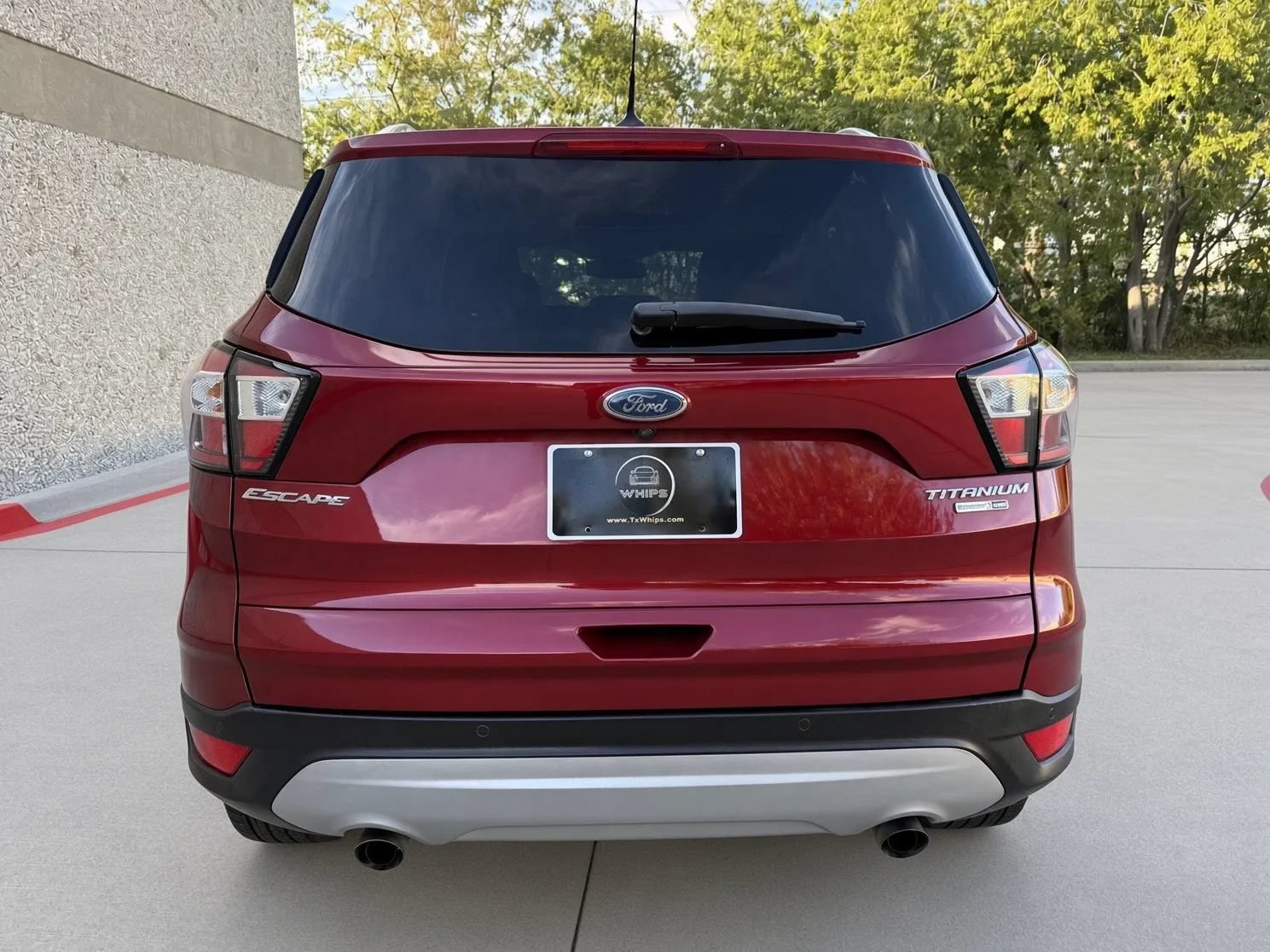 Used 2018 Ford Escape Titanium w/ Ford Safe & Smart Package AWD/4WD image 5