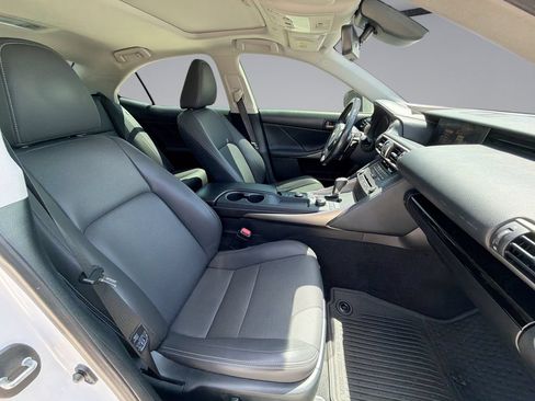 Used 2020 Lexus IS 300 w/ Accessory Package RWD image 16