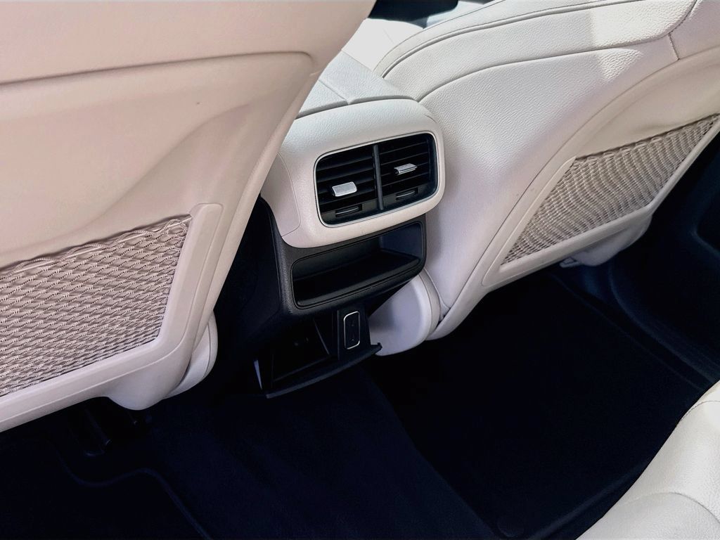 Used 2022 Mercedes-Benz GLE 350 image 29