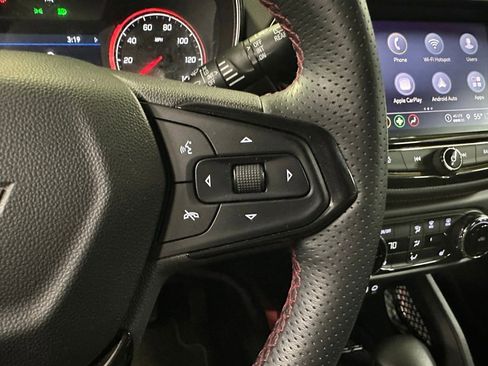 Certified 2022 Chevrolet TrailBlazer RS w/ Technology Package image 9