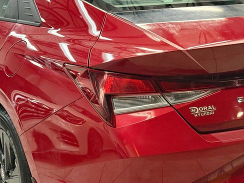 Used 2023 Hyundai Elantra SEL image 12