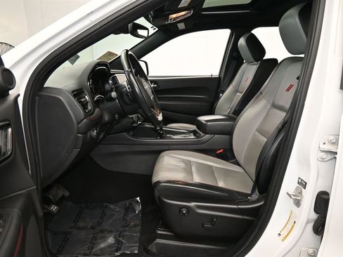Used 2023 Dodge Durango GT image 12