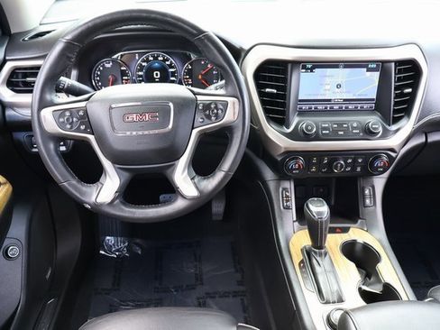 Used 2018 GMC Acadia Denali w/ Technology Package image 16