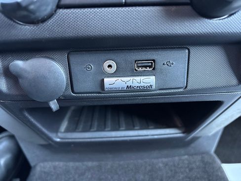 Used 2014 Ford F150 XLT image 33