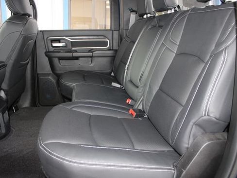 Used 2024 RAM 2500 Big Horn w/ Night Edition AWD/4WD image 23