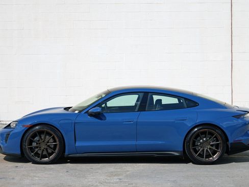 Used 2023 Porsche Taycan w/ Premium Package RWD image 52