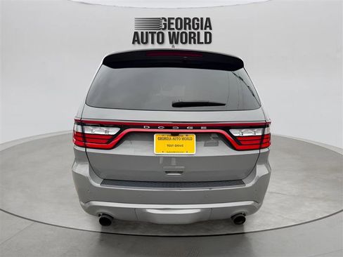 Used 2022 Dodge Durango R/T w/ Trailer Tow Group IV image 15