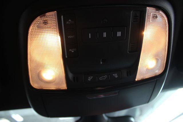 Used 2023 Dodge Durango SRT AWD/4WD image 13