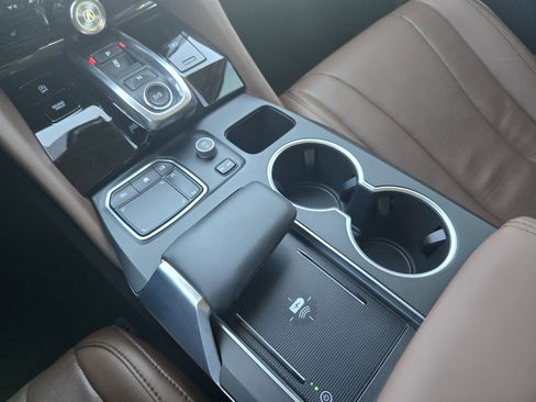 Used 2024 Acura MDX FWD w/ Technology Package image 17