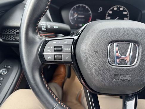 Certified 2025 Honda HR-V Sport image 17