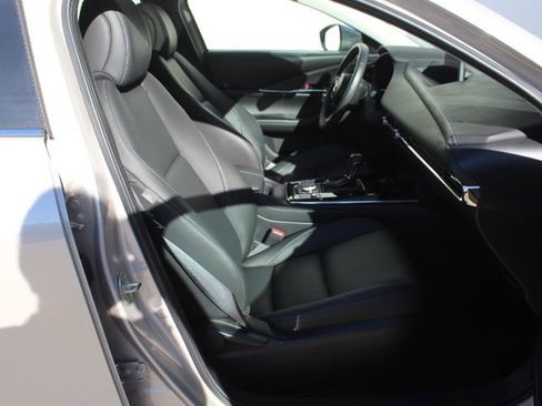 Certified 2024 MAZDA CX-30 AWD 2.5 S w/ Preferred Package image 40