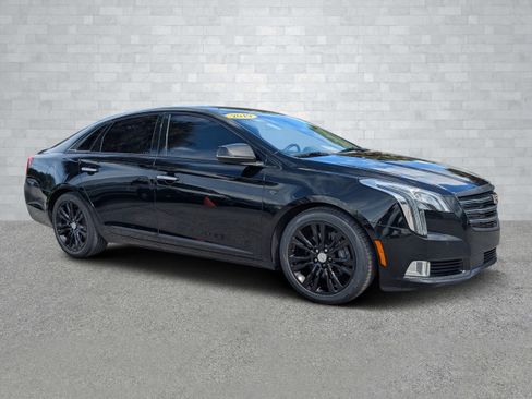 Used 2019 Cadillac XTS Luxury image 2