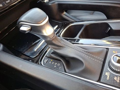 Used 2024 Kia Telluride S w/ S Sunroof Package image 16