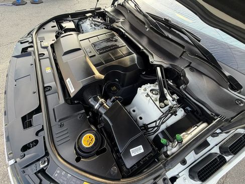 Used 2018 Land Rover Range Rover Sport HSE AWD/4WD image 40