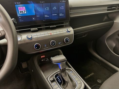 Used 2024 Hyundai Kona SE AWD/4WD image 26