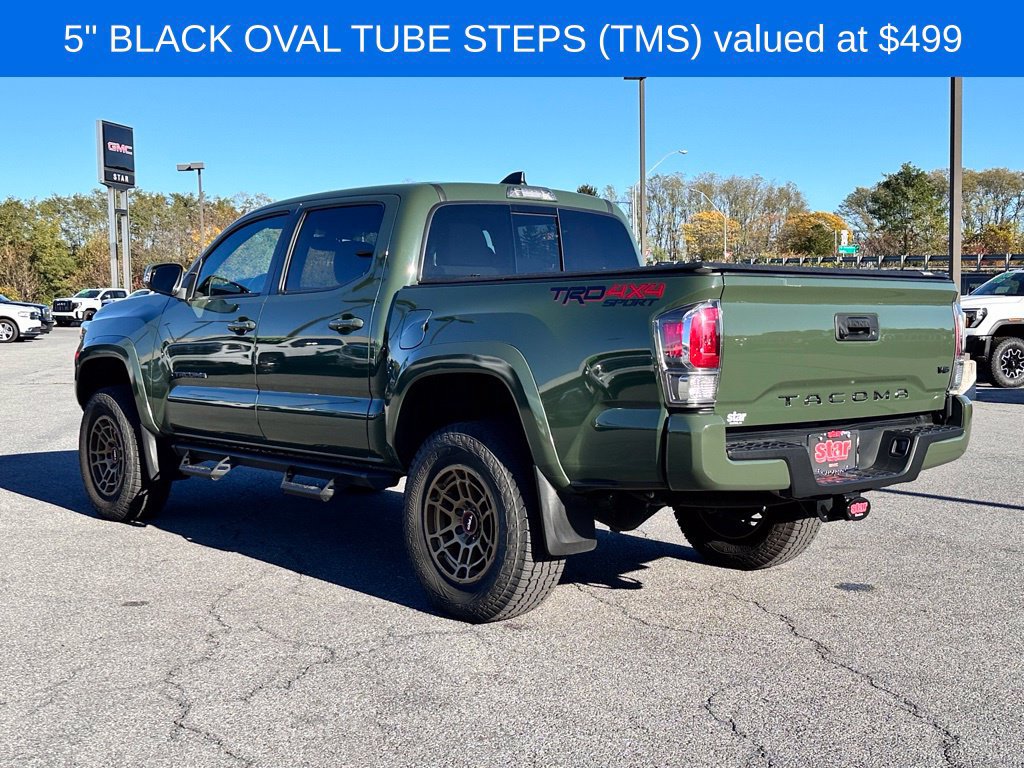 Used 2022 Toyota Tacoma TRD Sport AWD/4WD image 8