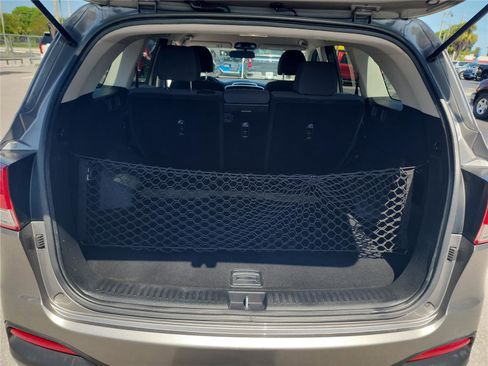 Used 2018 Kia Sorento FWD image 22
