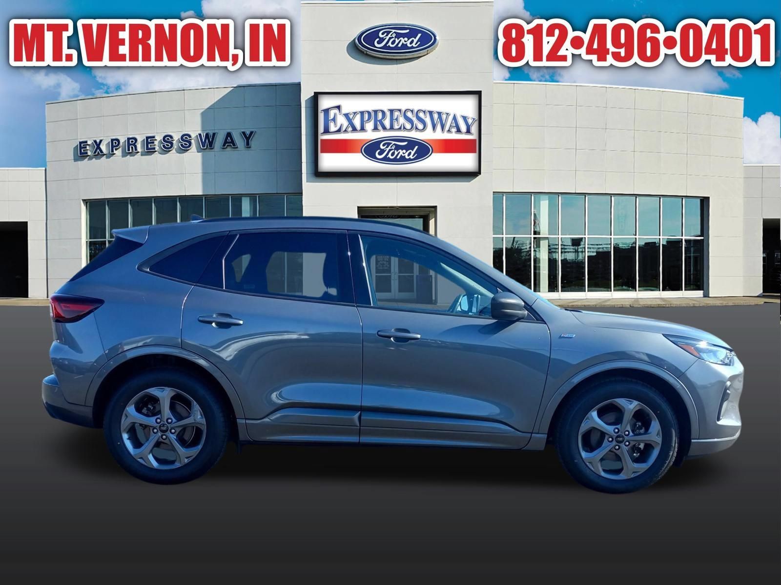 Used 2024 Ford Escape ST-Line w/ Cold Weather Package FWD image 6