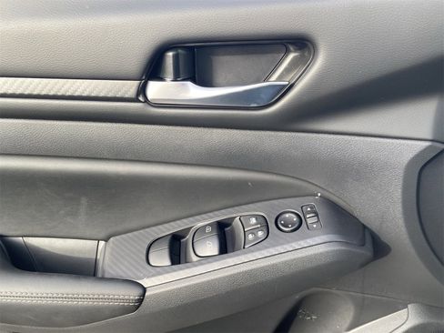 New 2025 Nissan Altima 2.5 SV image 23