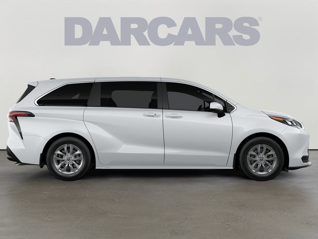 New 2026 Toyota Sienna LE AWD/4WD image 15