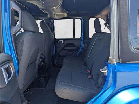 Used 2024 Jeep Wrangler Sahara image 16