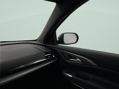 New 2026 Chevrolet Traverse LT image 25