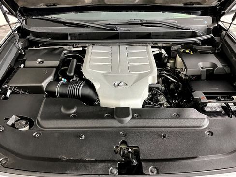 Used 2019 Lexus GX 460 Premium AWD/4WD image 29