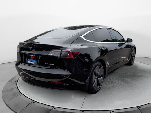 Used 2018 Tesla Model 3 Performance image 5