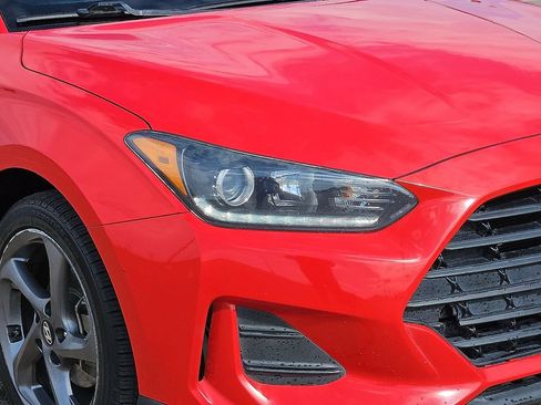 Used 2019 Hyundai Veloster 2.0 FWD image 8