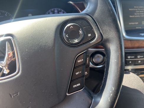 Used 2014 Hyundai Equus Signature RWD image 20
