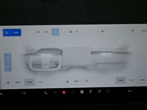Used 2022 Tesla Model X image 33