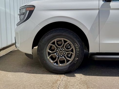 New 2026 Ford Expedition Max Active AWD/4WD image 46