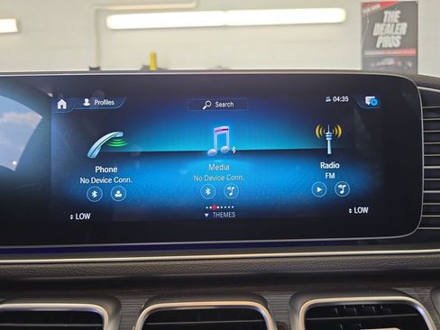 Used 2020 Mercedes-Benz GLE 450 4MATIC image 23