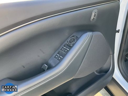 Used 2022 Ford Mustang Mach-E Select image 23