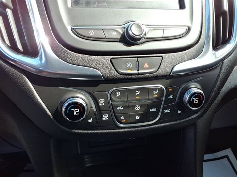Used 2024 Chevrolet Equinox LT w/ LPO, Floor Liner Package FWD image 11