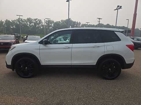 Used 2021 Honda Passport Sport image 4