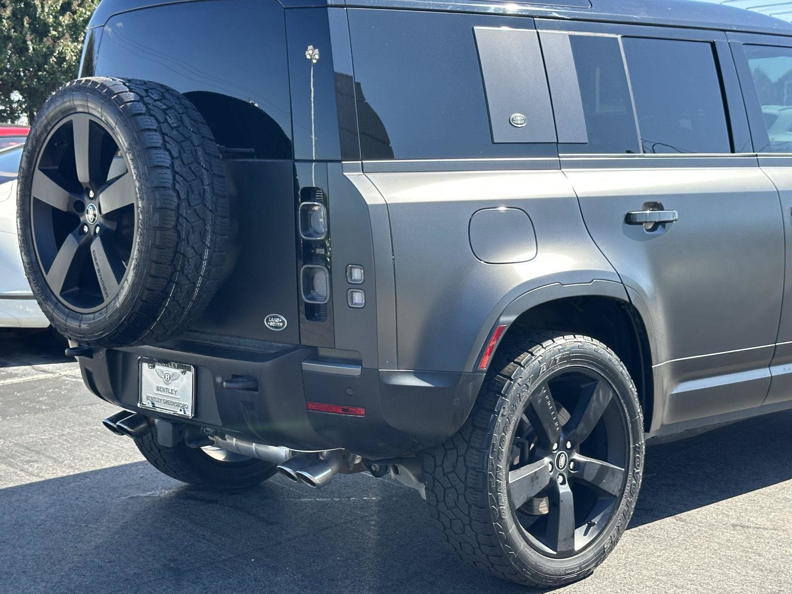 Used 2023 Land Rover Defender 110 Carpathian Edition AWD/4WD image 48