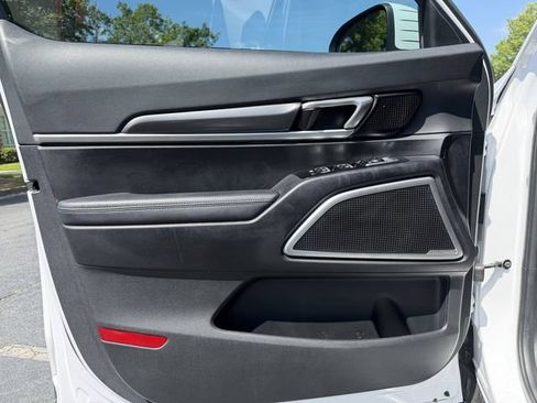 Certified 2024 Kia Telluride S w/ S Sunroof Package AWD/4WD image 9